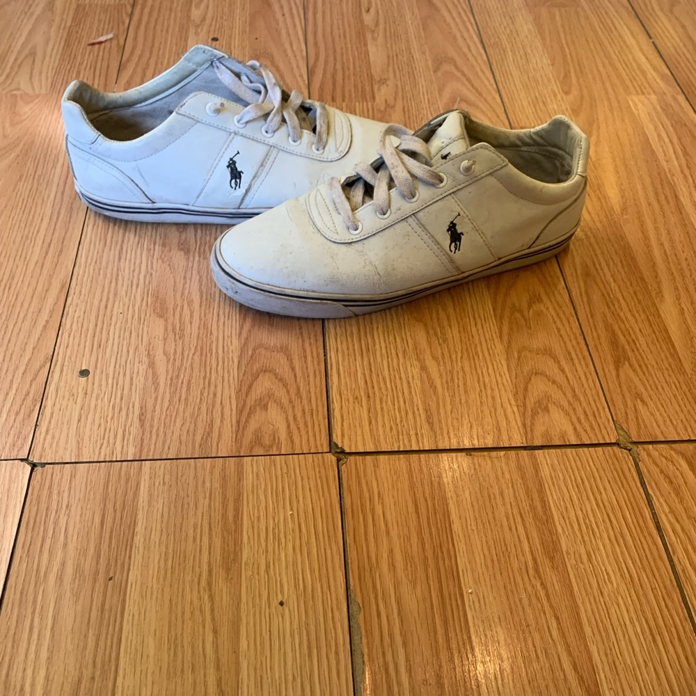 Low top Polo Sneakers.